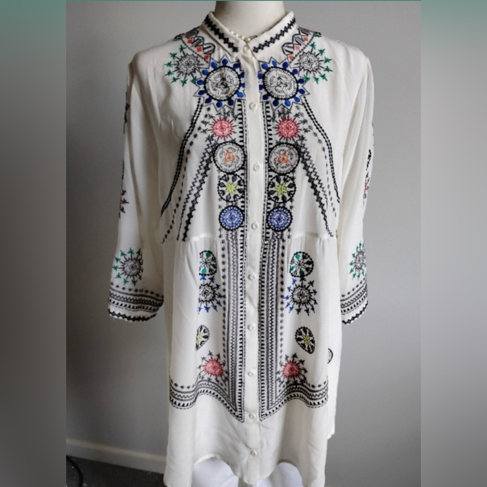 Biya Johnny Was 100% Silk Embroidered White Tunic Shirt